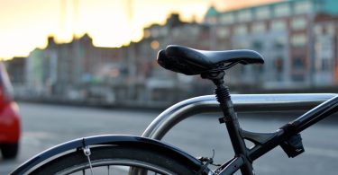Coursier à vélo